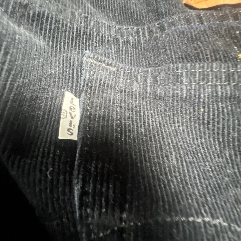 Levi's 514 Corduroy Pants 34x32 Navy Blue Fine‎ Wale Men's Jeans Baggy